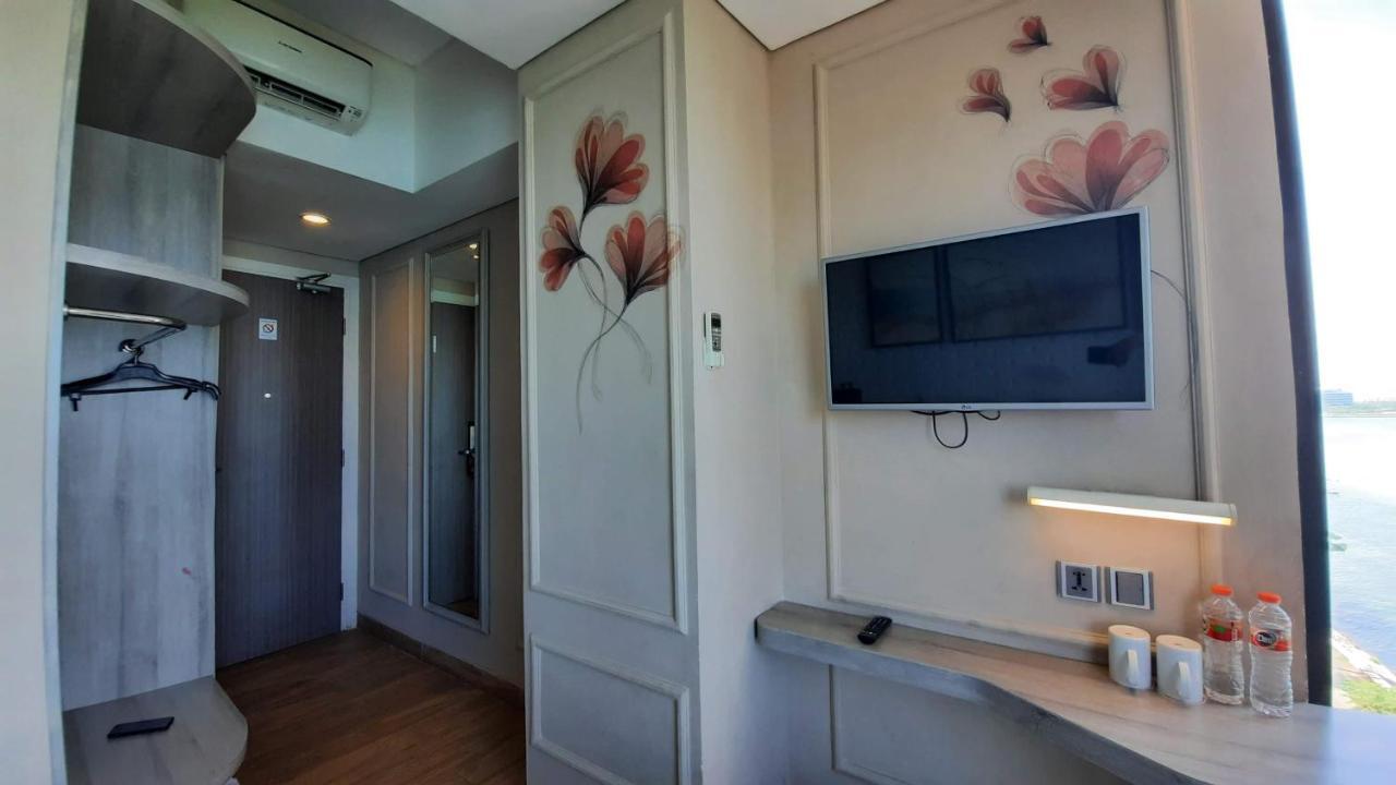 Expressia Hotel Makassar Esterno foto